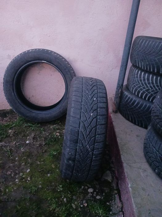 Cauciucuri de iarna cu geanta și capace