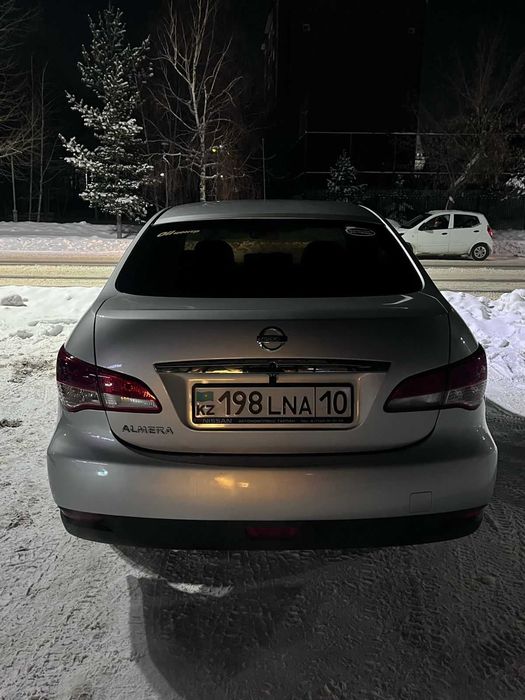 ниссан альмера 2018 года