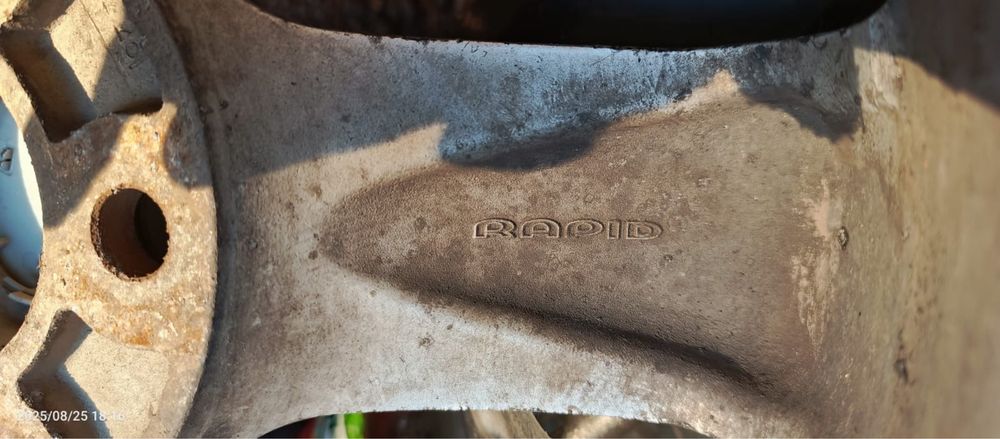 Продам диски r16 5*110 ет45