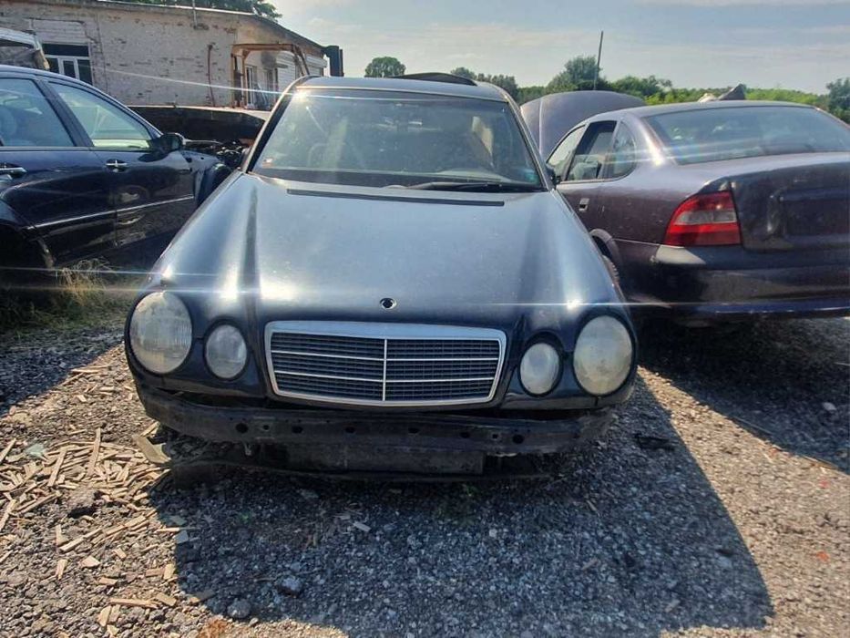 Mercedes-Benz E 230 за части