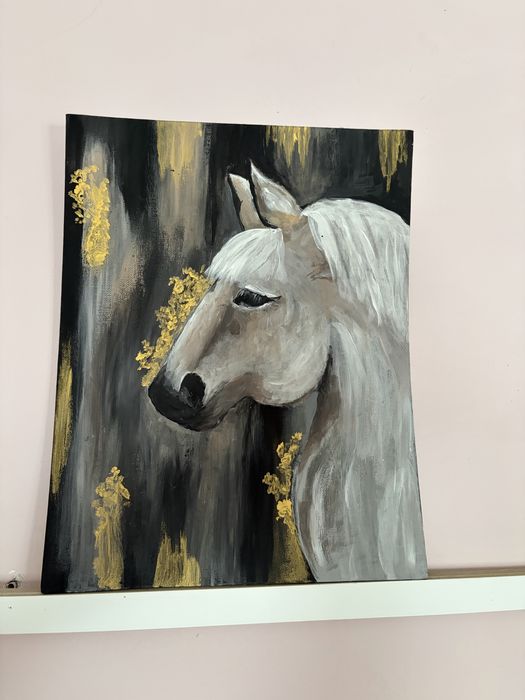 Pictura cal alb pe panza