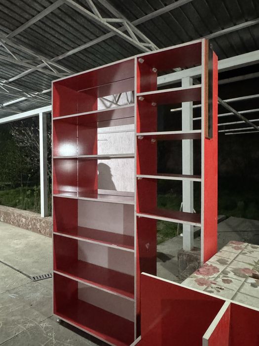 Полки, шкафчики угловые