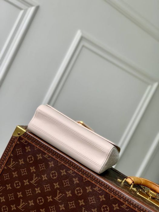 Geanta Louis Vuitton Twist Mm