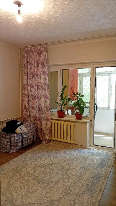 Продам 2х ком.кв.в 8мкр.д 12