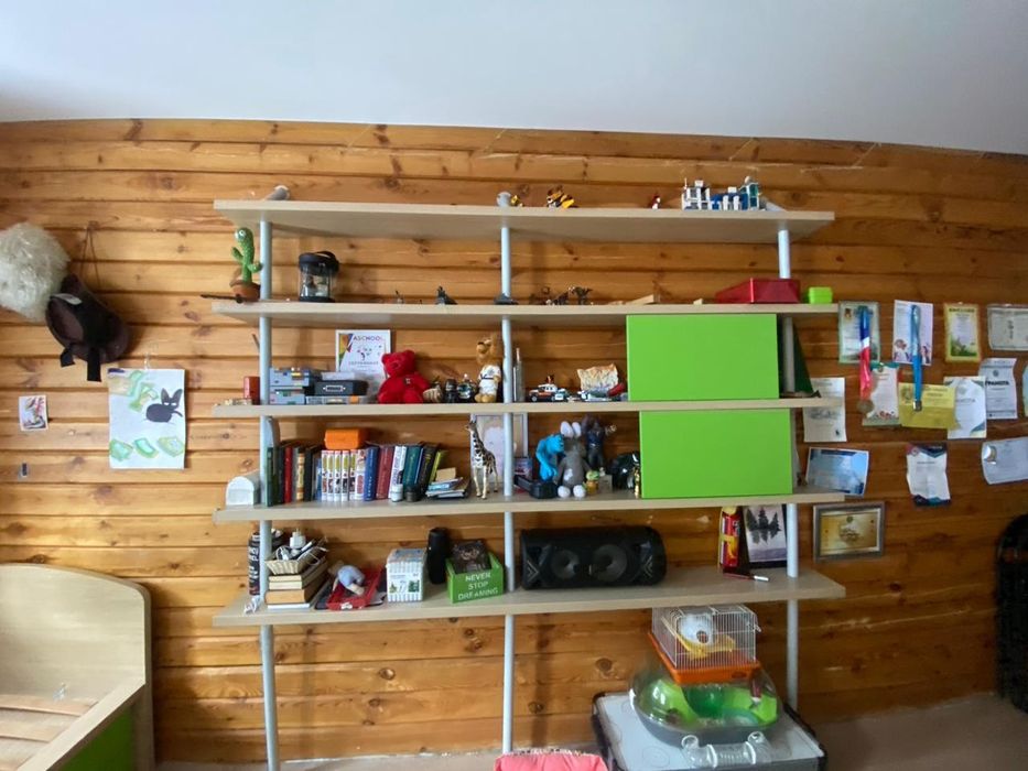 Гарнитур для детской