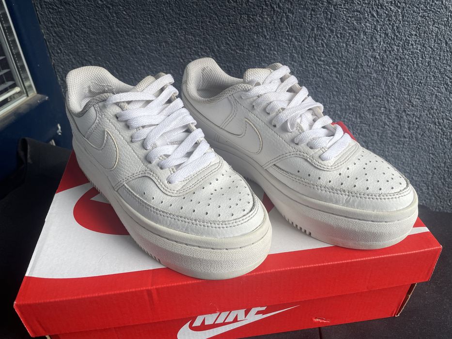 Обувки Nike Court Vision Alta 36.5