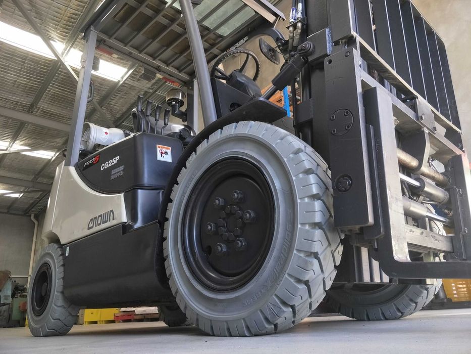 Anvelope pline Solideal MAGNUM 18x7-8