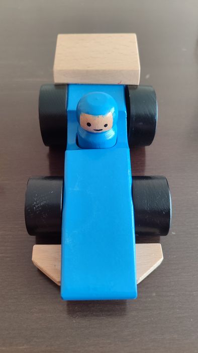 Нови дървени играчки