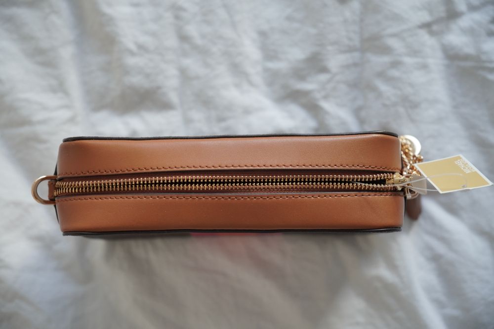 Michael Kors чанта