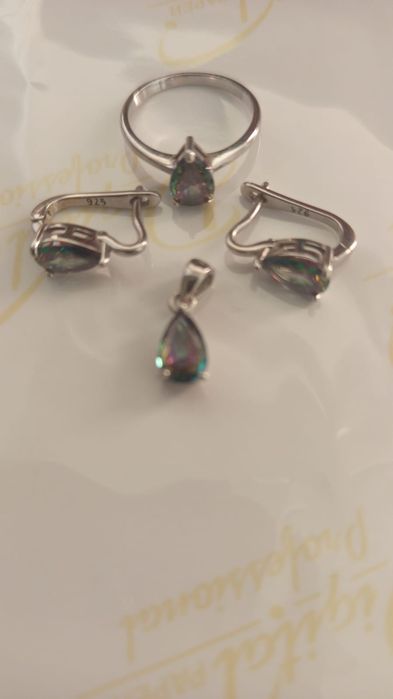 Продам комплект серебро