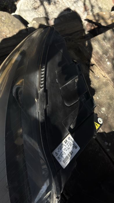 Два предни фара за audi a6 2004/2010