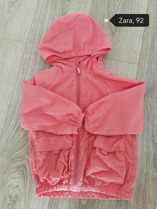 Vând geaca toamna bebe