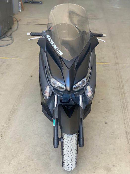 Yamaha x max 250