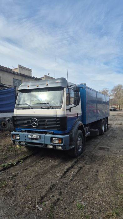 Продам Меседес Зерновоз