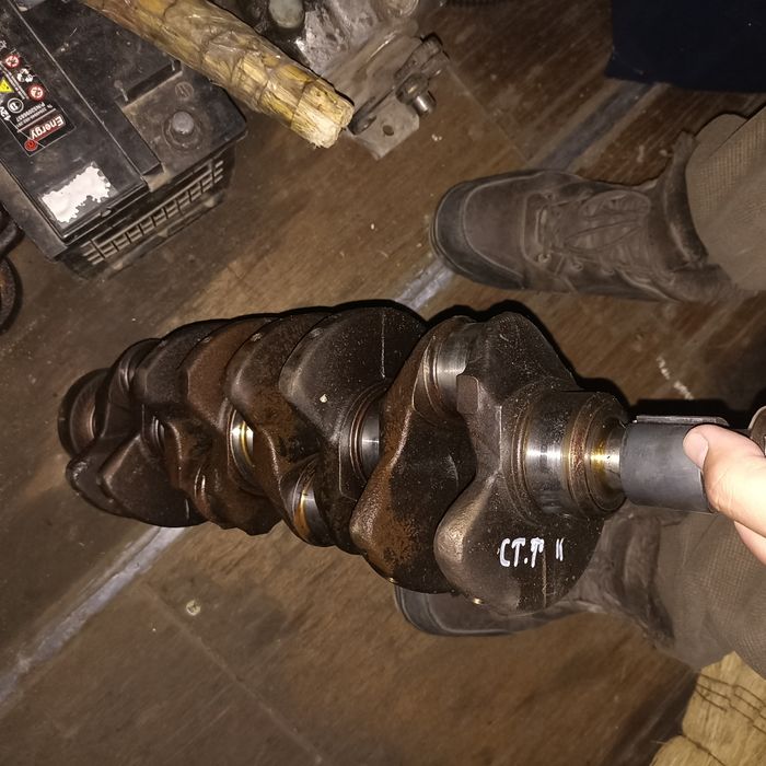 Коленвал на Мерс 124/190