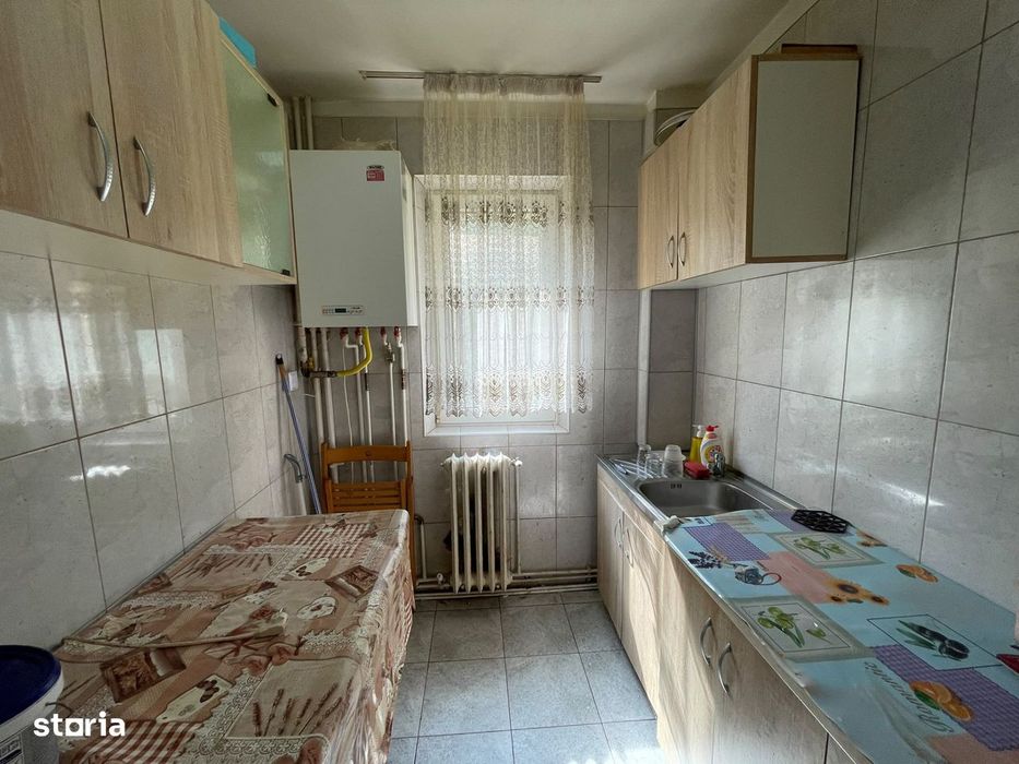 Apartament de vanzare 3 camere, zona Pacurari - Munca Invalizilor, Ias — fotografia 1