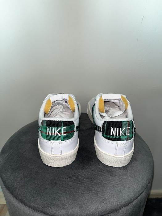 “Nike BLAZER 77 BRM”