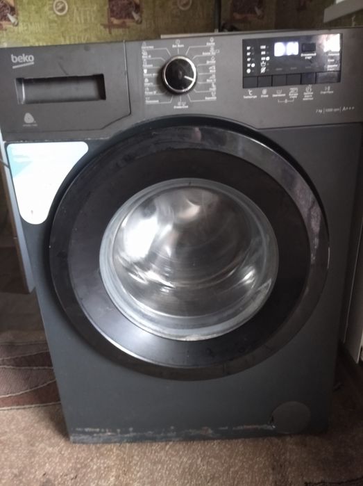 Продам стиральную машину Беко