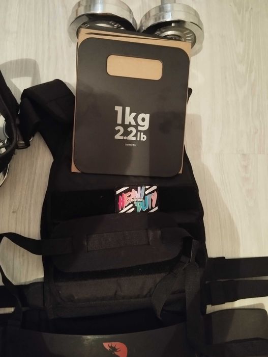 Fitness gym power and JBL white