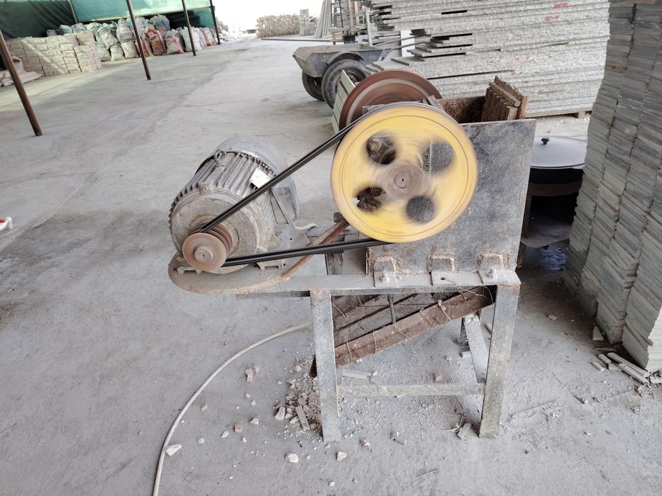 Дробилка бурсчатка ва тошларга