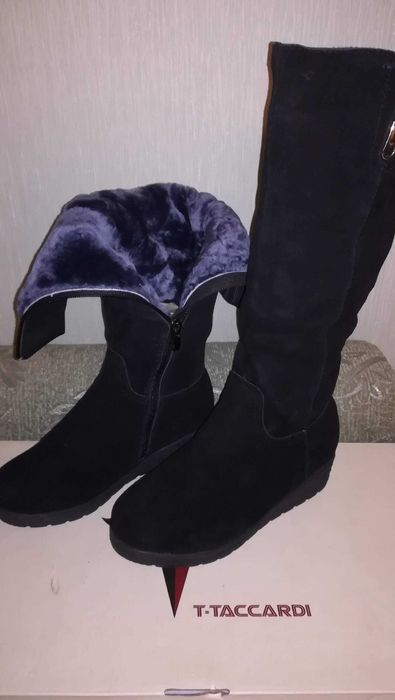 Сапоги зимние НОВЫЕ из натуральной замши на цигейке р. 36