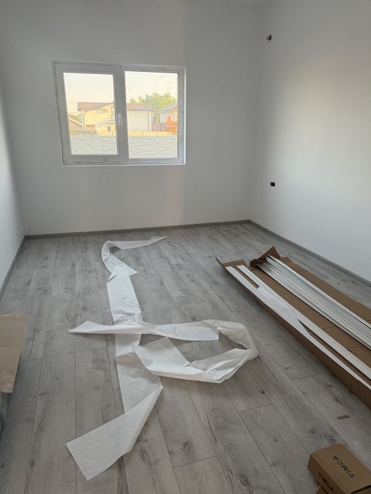 Casă de vanzare Oras Pantelimon P+M
