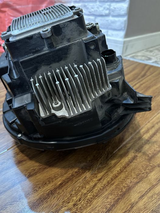 Фара правая на Haval Dargo