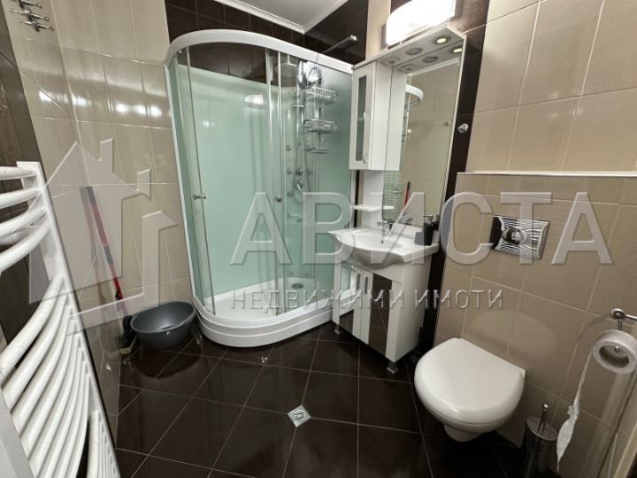 Дава се под наем Тристаен апартамент в София, Зона Б-18 - 95 кв.м за 700 € - Снимка #8