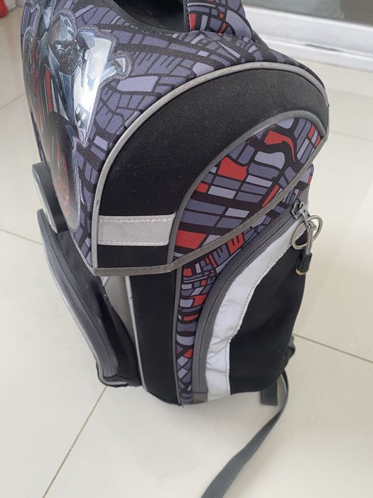 Продам школьный рюкзак