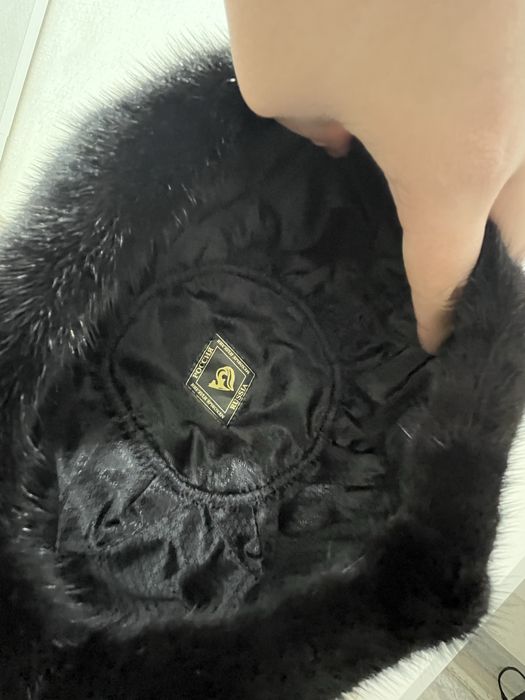 Норковая шапка сатылады