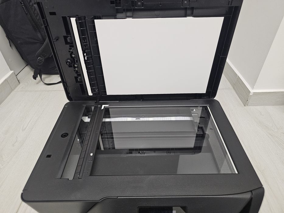 Imprimanta HP OfficeJet 6950