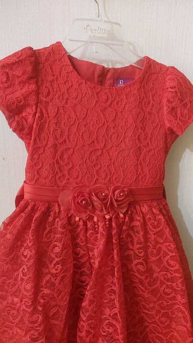 Платье нарядное для девочки