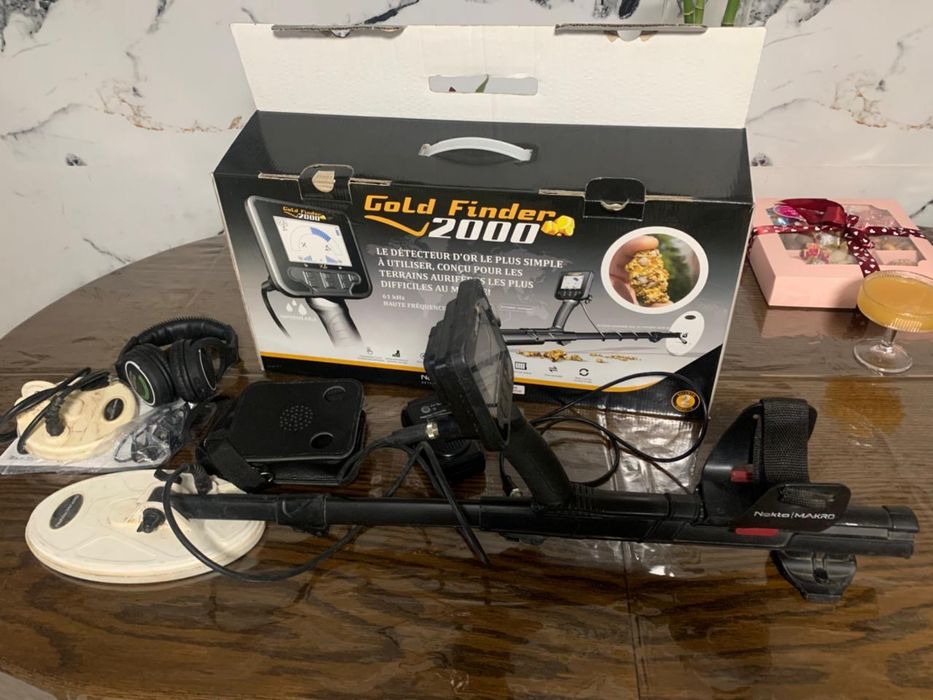 Продам металлоискатель