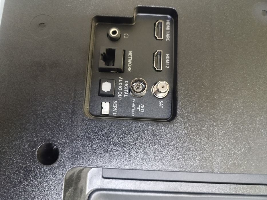 Смарт телевизор Филипс 32 инча за части