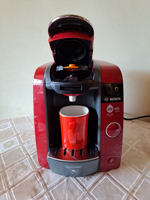 Еспресо кафе машина BOSCH с капсули.1,4 литра
