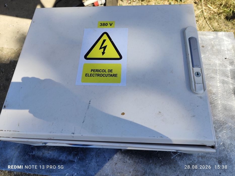 Tablou Electric Trifazat (380V) - Echipare Schneider Electric (Siguranțe 100A, Contactor LC1D115)