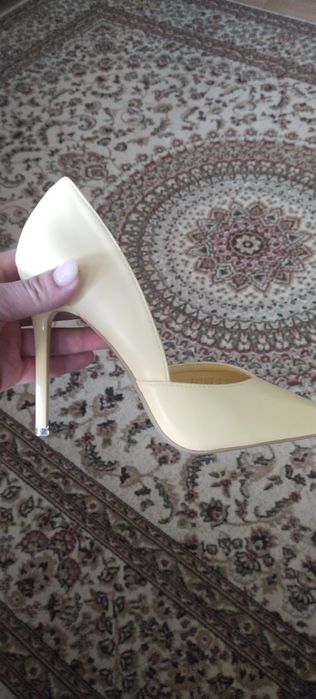 Продам туфли,новые ЭКО кожа