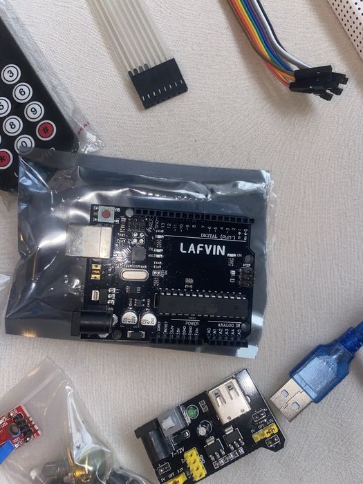 Kit Intermediar Arduino UNO R3 CH340 Bitmi Robotica Electronica