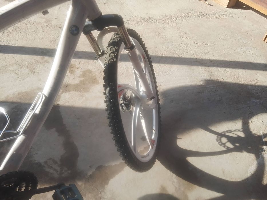 Бмв велик спортивный