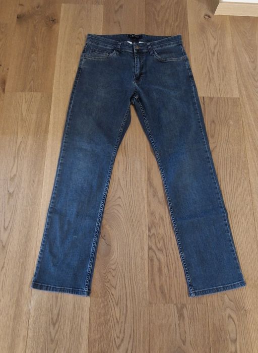 Lot 5 perechi blugi barbat marimea m
