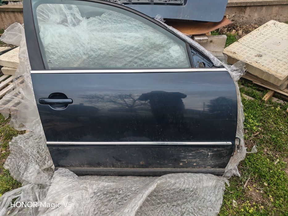 Врати предни  лява и дясна за Vw Passat b5