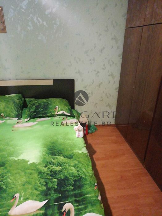 Продава се Тристаен апартамент в Пловдив, Кършияка - 85 кв.м за 1800 €/кв.м - Снимка #2