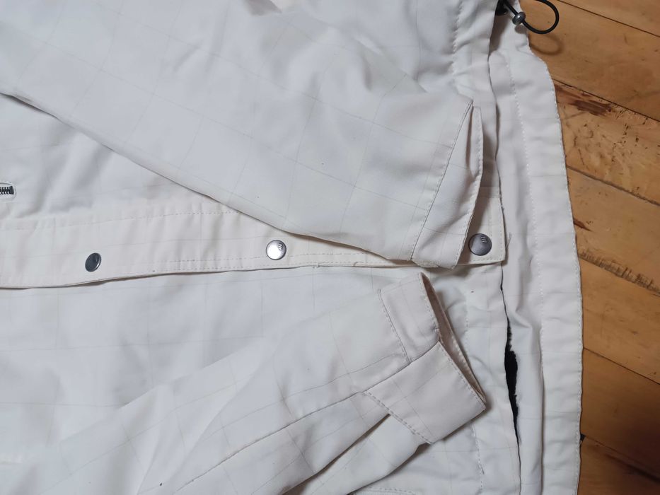 Дамско зимно яке