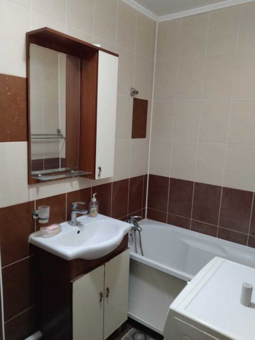 продам 1 комн квартиру в центре