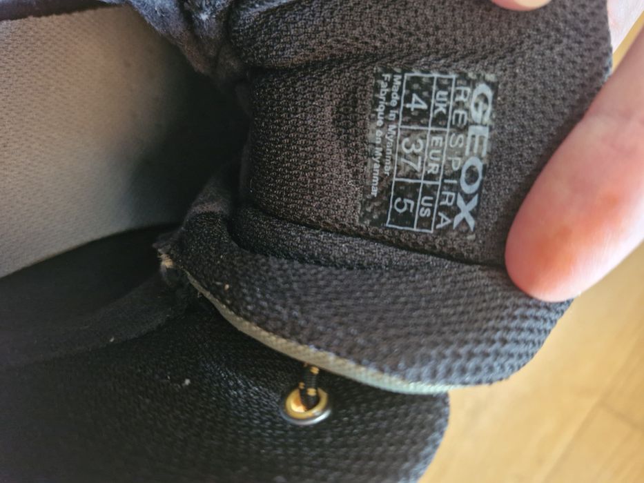 Нови  боти Geox номер 37