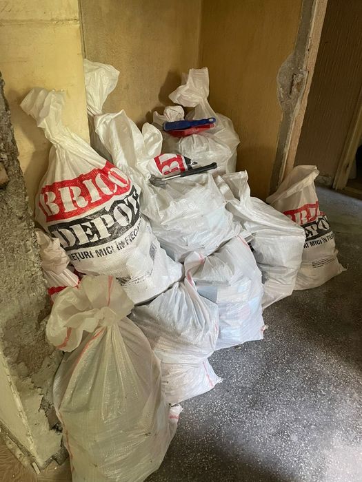 Transport moloz bucuresti