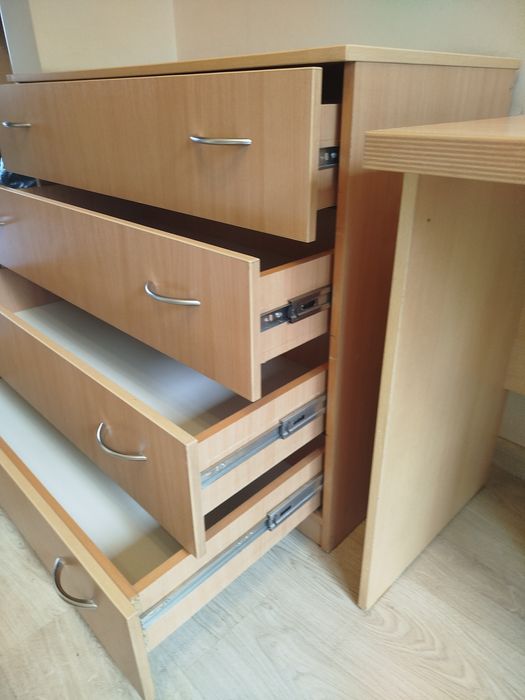 Комод для спальни