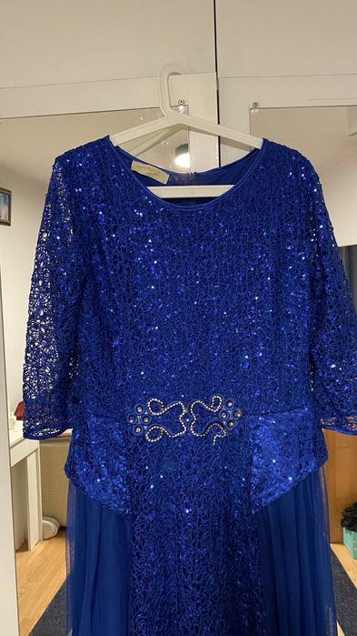 Платья вечерние р42-44-46