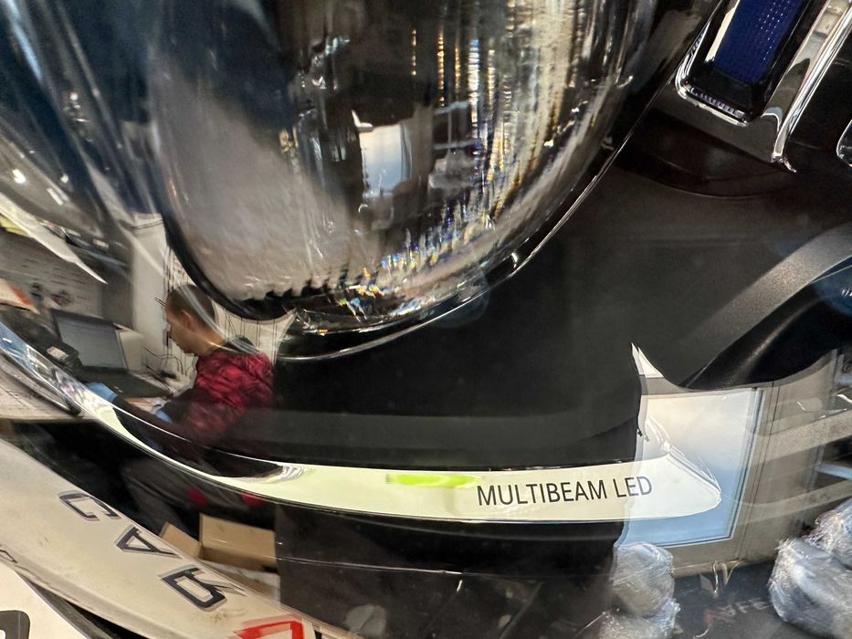 Фар фарове десен Mercedes E W213 Facelift far farove ЛЕД Мерцедес 213