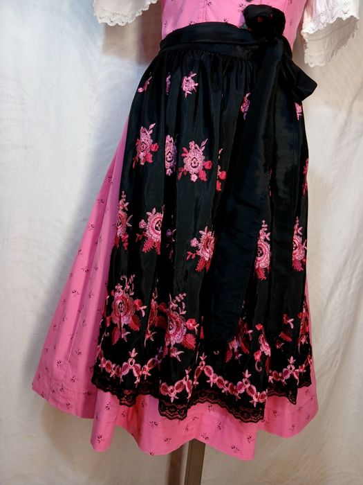 Dirndl Nr 38 rochie bavareză Oktoberfest cu șorț camașa  tiroleza